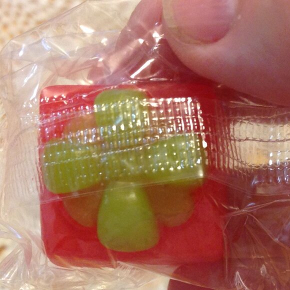 Squishy Christmas fun! A dozen little sqish toys. - Picture 3 of 6